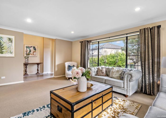  at 16 Breon Place, Flat Bush, Auckland