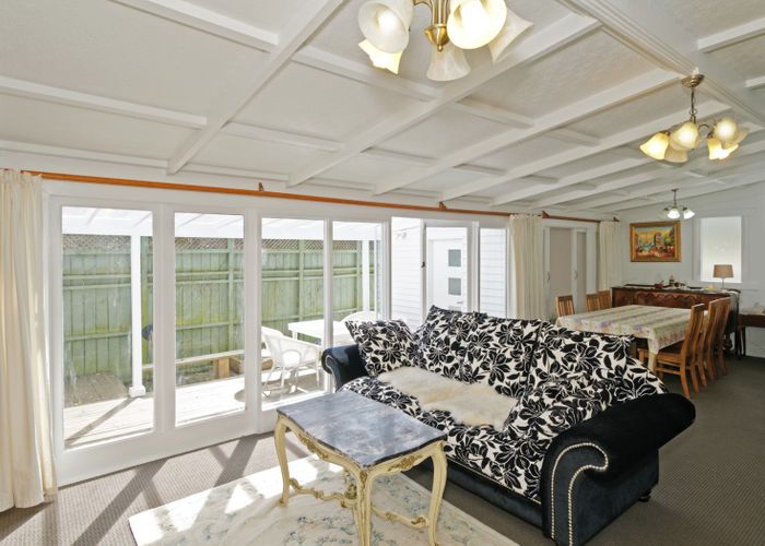  at 19 Alba Road, Epsom, Auckland