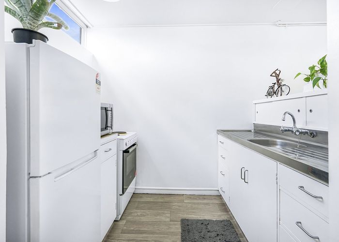  at 7/1 Coates Street, Hamilton East, Hamilton