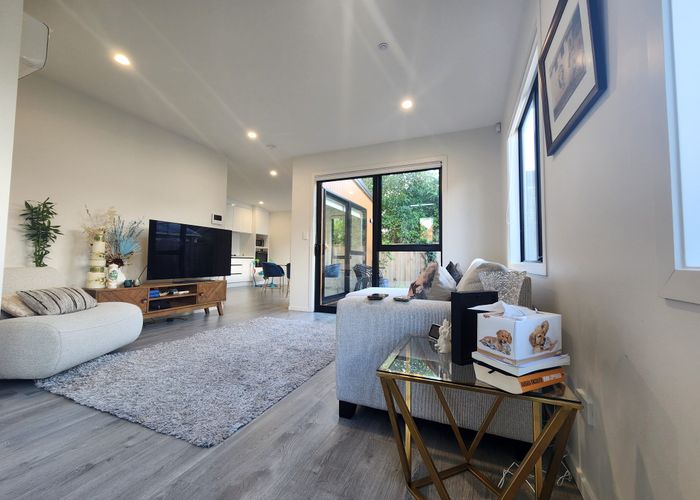  at 5/190A Green Lane West, Greenlane, Auckland