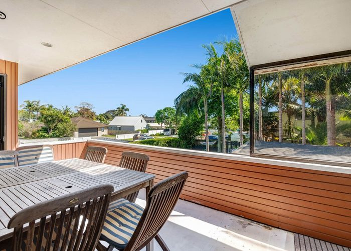  at 54a The Circle, Manly, Rodney, Auckland