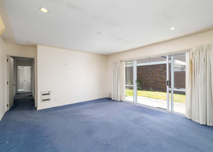  at 2/15 Baladin Street, Avondale, Christchurch