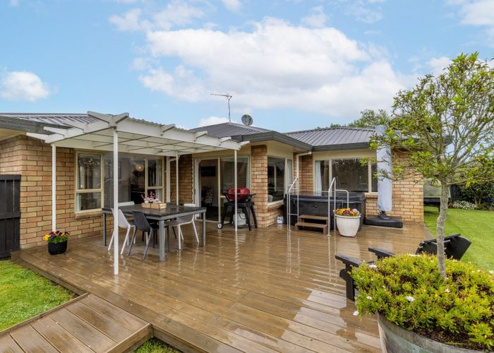  at 43 Bouverie Crescent, Flagstaff, Hamilton, Waikato