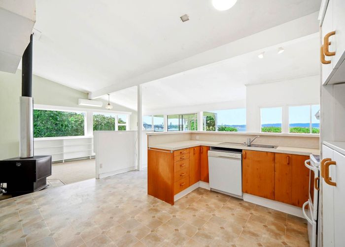  at 94 Queen Street, Northcote Point, North Shore City, Auckland