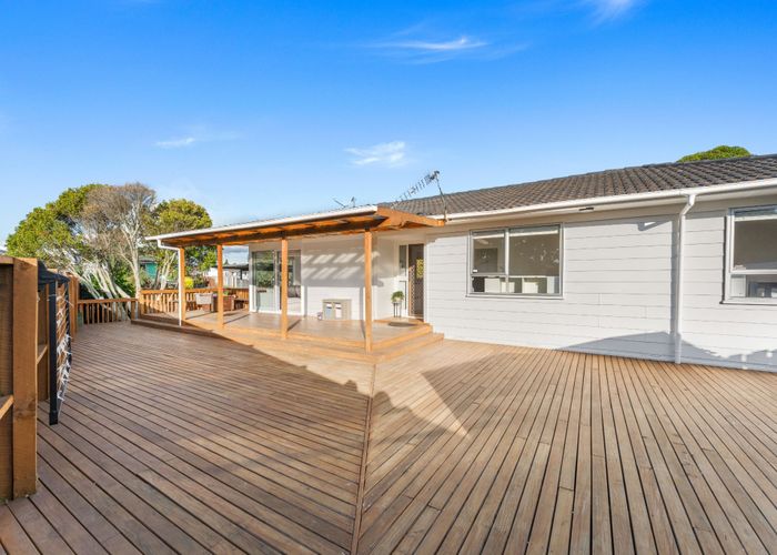  at 22 Ferndown Avenue, Papatoetoe, Auckland