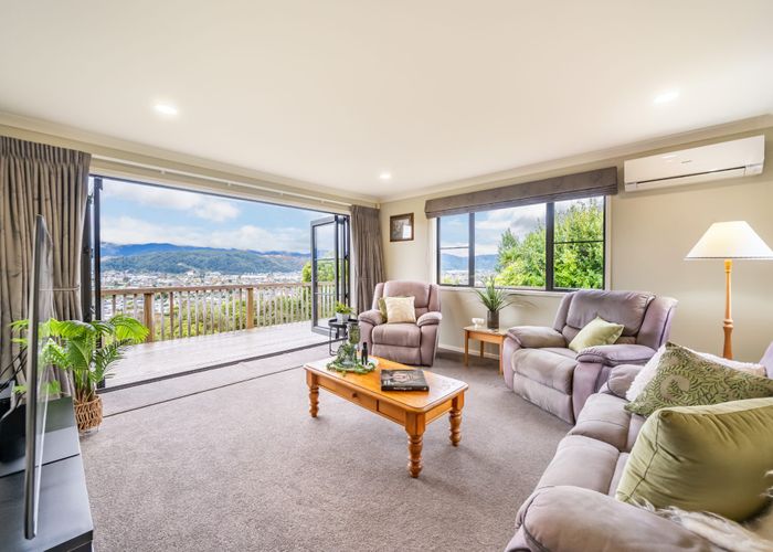  at 9 Colin Guppy Crescent, Riverstone Terraces, Upper Hutt, Wellington