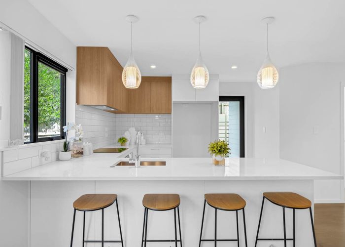  at 14a Oaktree Avenue, Browns Bay, North Shore City, Auckland