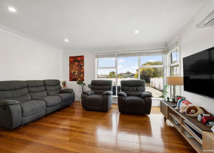  at 14 Mangos Place, Pakuranga, Manukau City, Auckland