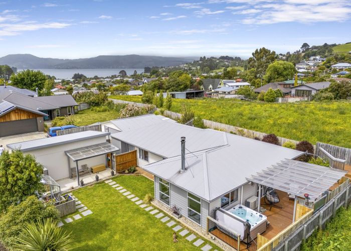  at 8 Glendermid Close, Sawyers Bay, Port Chalmers