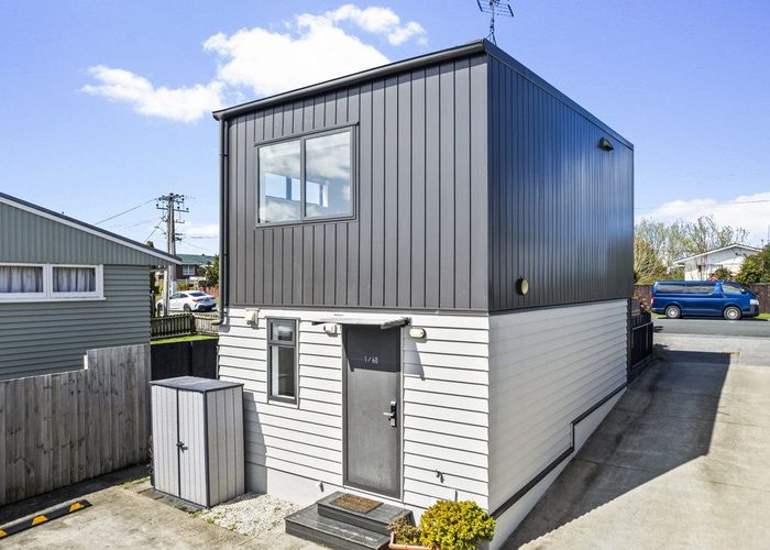  at 1/60 Hepburn Road, Glendene, Waitakere City, Auckland