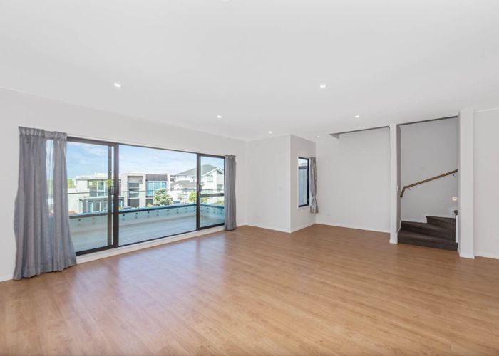  at 72B Headland Drive, Long Bay, North Shore City, Auckland