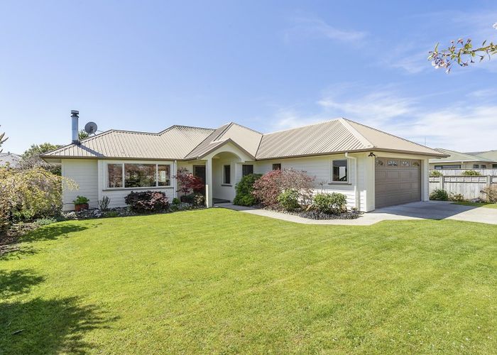 Free property data for 33 Sherwill Street East, Feilding homes.co.nz