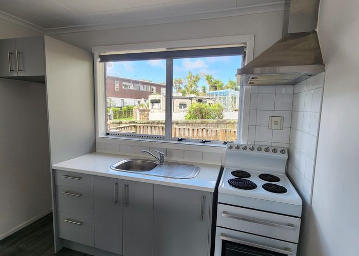  at 3/15 Freshney Place, Manurewa, Manukau City, Auckland