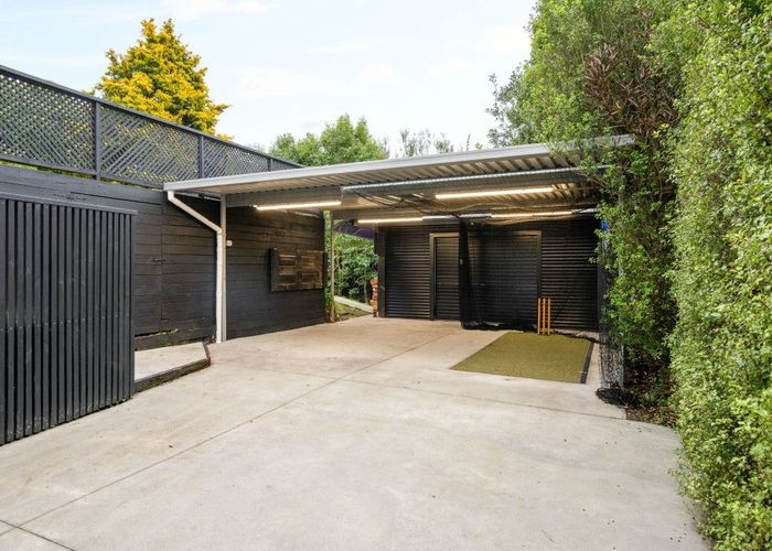  at 21 Dinsdale Road, Dinsdale, Hamilton, Waikato