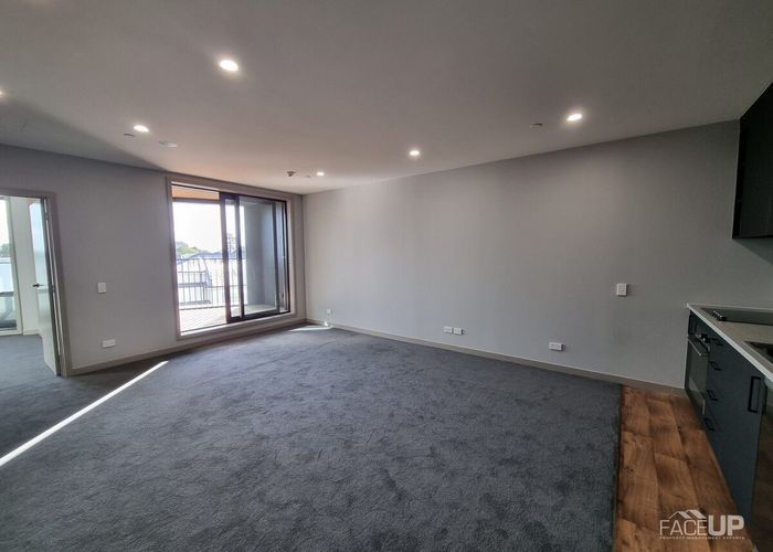  at 307/2 Launch Road, Hobsonville, Waitakere City, Auckland