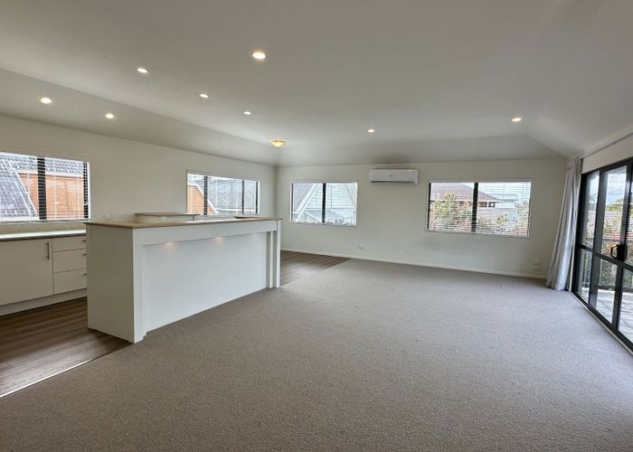  at 10 Johnstone Street, Point Chevalier, Auckland City, Auckland