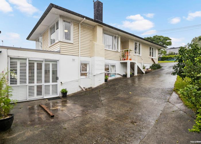  at 10 Aragon Avenue, Glendowie, Auckland