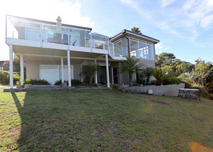  at 77 Cliff Rd, Torbay, North Shore City, Auckland