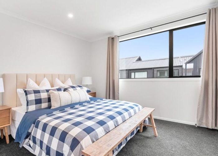  at 17 Betty Boyes Street, Wallaceville, Upper Hutt, Wellington