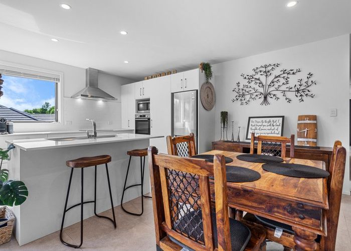  at 3/6 Landell Place, Harrowfield, Hamilton