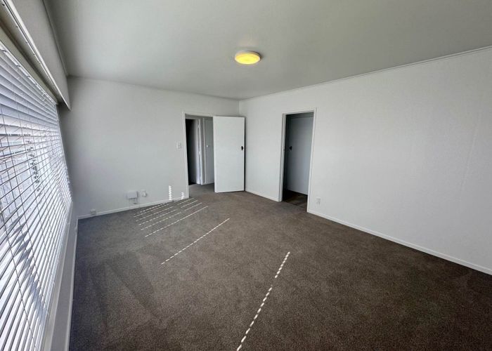  at 2/15 Matai Road, Greenlane, Auckland City, Auckland
