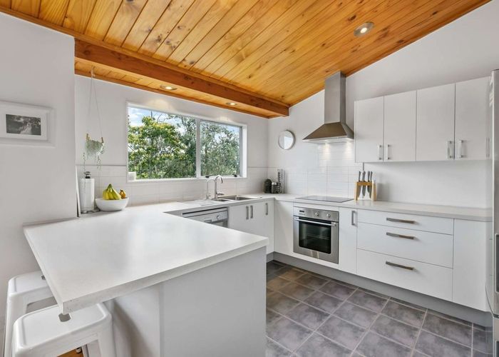  at 8A Holiday Road, Stanmore Bay, Rodney, Auckland