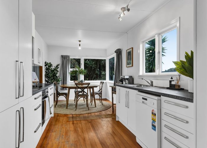  at 15 Beaumont Crescent, Frankleigh Park, New Plymouth