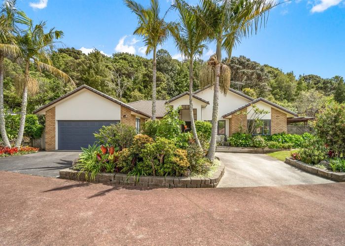  at 17 Kate Sheppard Avenue, Torbay, Auckland