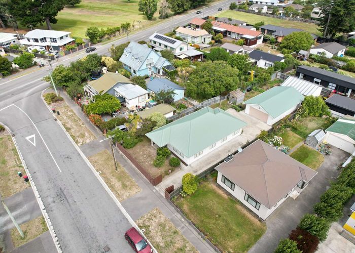  at 9 Dennitt Street, New Brighton, Christchurch