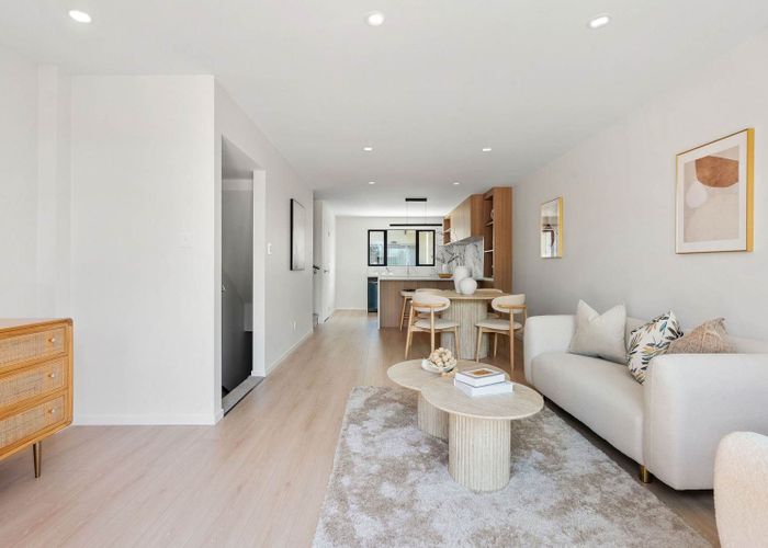  at 9/145 Albany Hway, Glenfield, North Shore City, Auckland