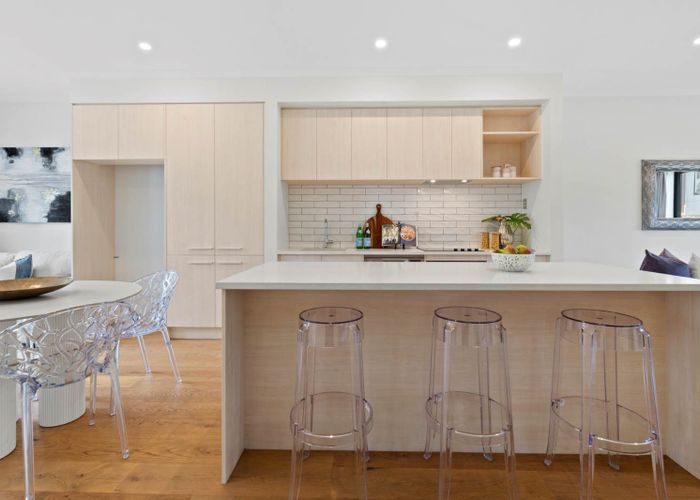  at 18 Mahalo Avenue, Wiri, Manukau City, Auckland