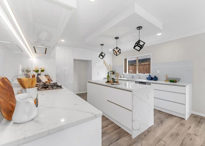  at 97 Baverstock Road, Flat Bush, Auckland