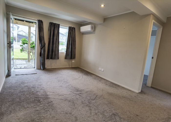  at 2/45 Bernard Street, Mount Wellington, Auckland City, Auckland