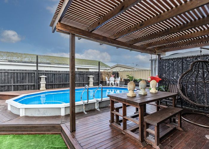  at 31 Vardon Crescent, Shirley, Christchurch City, Canterbury