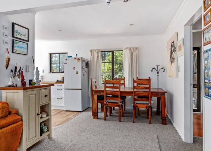  at 16 Parkers Road, West Taratahi