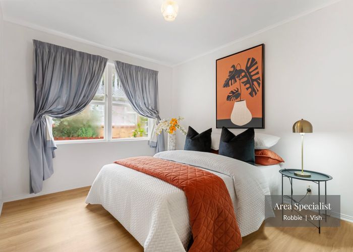  at 1/133 Titirangi Road, New Lynn, Waitakere City, Auckland
