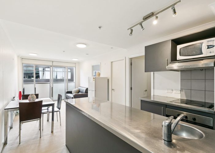  at 208/15 Holland Street, Te Aro, Wellington, Wellington