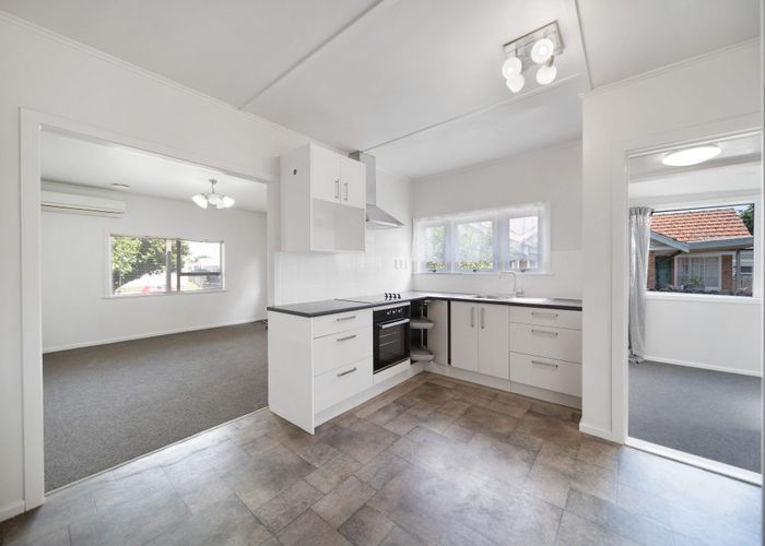  at 1/31 Halsey Road, Manurewa, Auckland