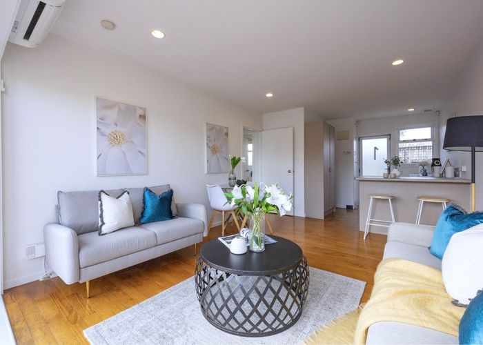  at 1/51 Heretaunga Avenue, Te Papapa, Auckland