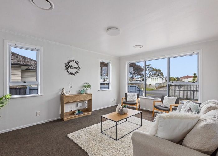  at 29 Lavinia Cres, Mangere East, Manukau City, Auckland