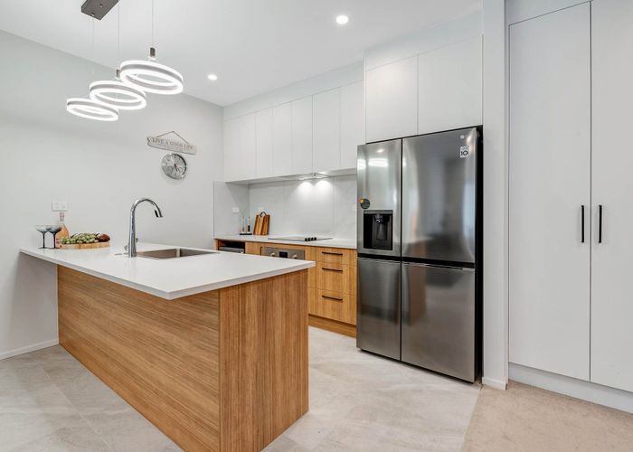  at 10 Whao Lane, Silverdale, Rodney, Auckland