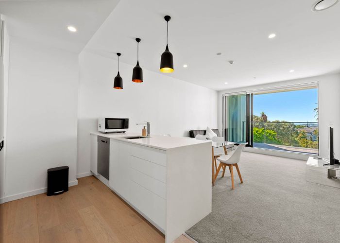  at 204/19 Rawene Road, Birkenhead, North Shore City, Auckland