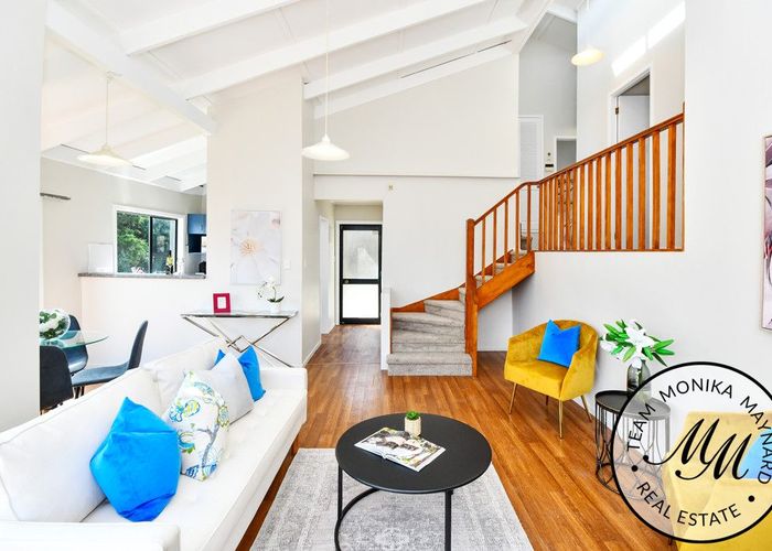  at 6 Grevillea Court, Totara Heights, Auckland