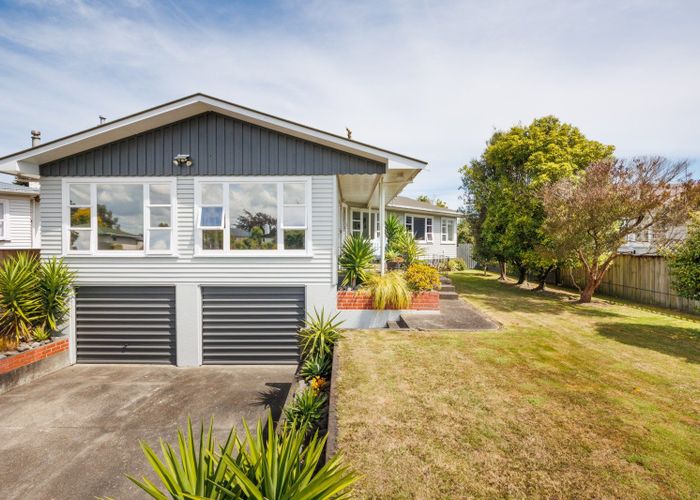  at 15 Fairview Avenue, Feilding, Feilding