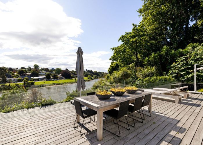  at 669 River Road, Chartwell, Hamilton