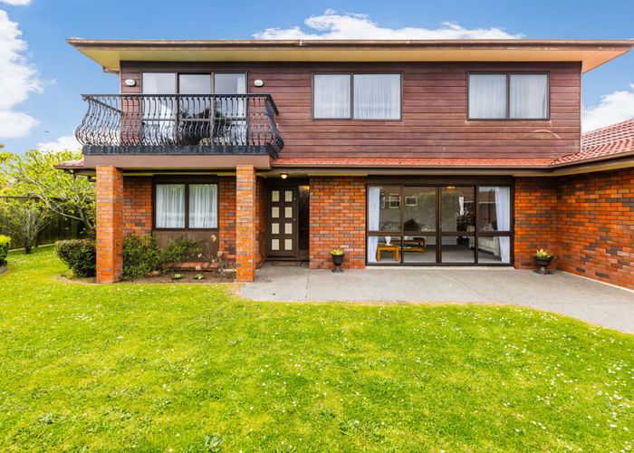  at 10 Elrita Place, Conifer Grove, Takanini