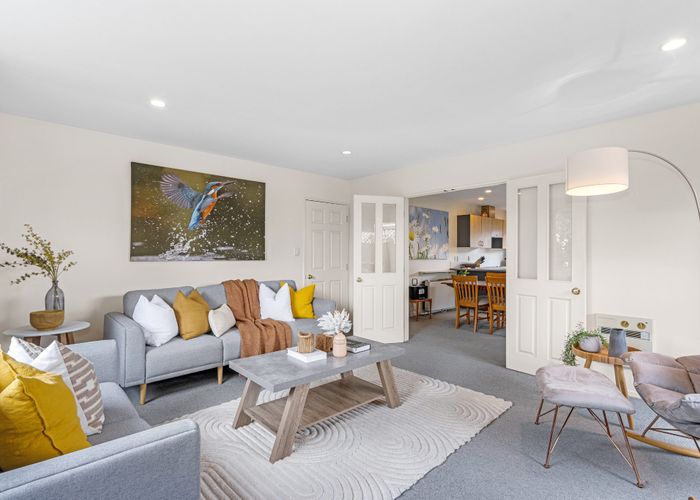  at 2/4 Balkwell Street, Halswell, Christchurch City, Canterbury