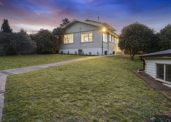  at 39 Lynda Avenue, Paparangi, Wellington, Wellington