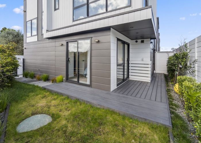  at 2/51 Mount Smart Road, Onehunga, Auckland City, Auckland