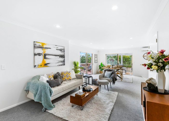  at 5 Pyrite Street, Westgate, Waitakere City, Auckland